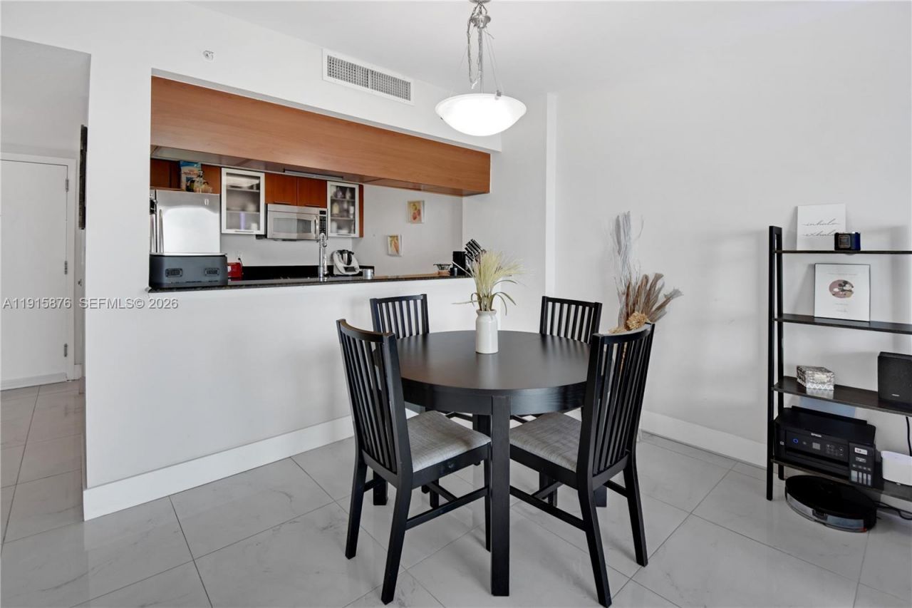 1800 N Bayshore Dr, Unit 4106, Miami, FL 33132 Photo