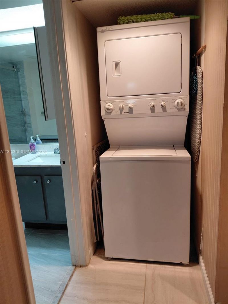 13001 SW 11th Ct, Unit 303A, Pembroke Pines, FL 33027 Photo