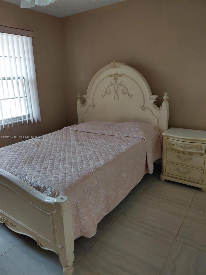 13001 SW 11th Ct, Unit 303A, Pembroke Pines, FL 33027 Photo