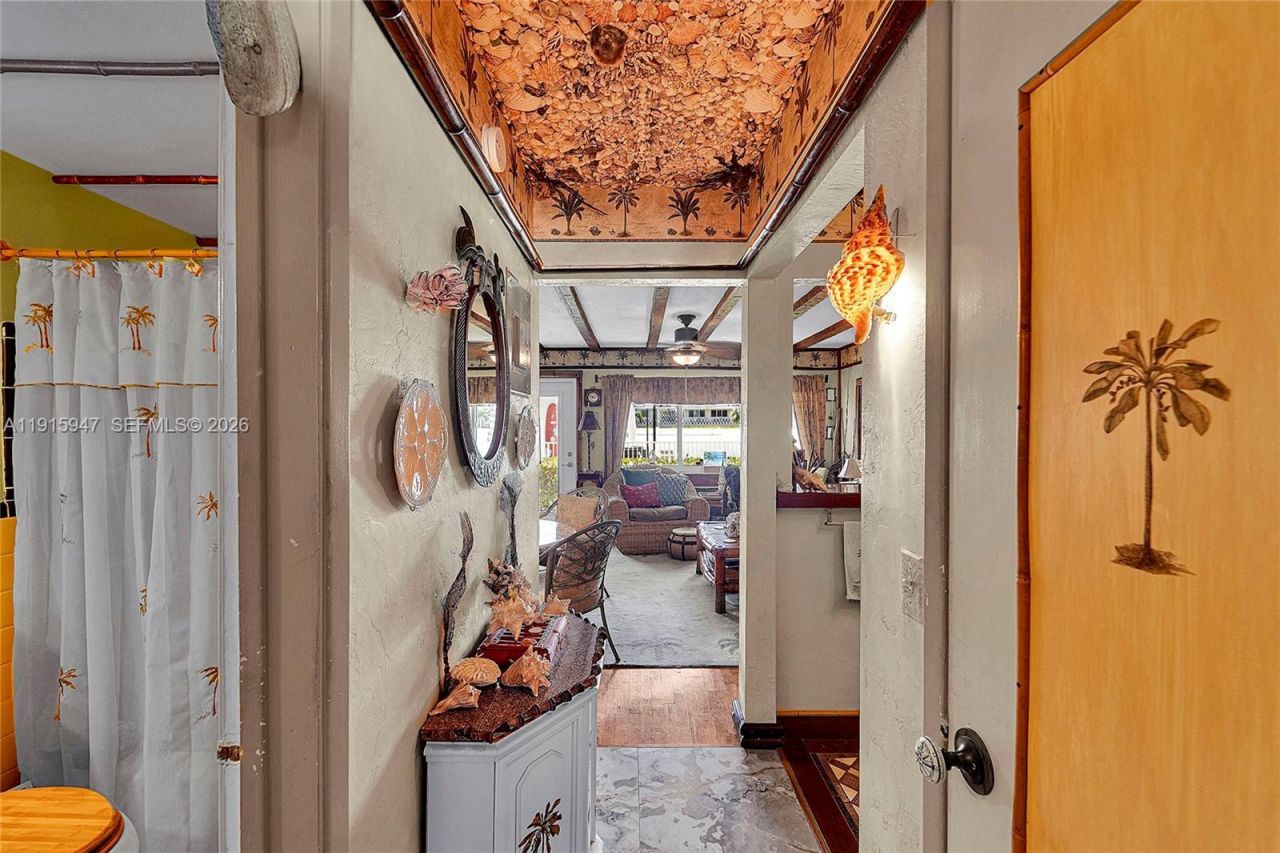 851 Atlantic Shores Blvd, Unit 121, Hallandale Beach, FL 33009 Photo