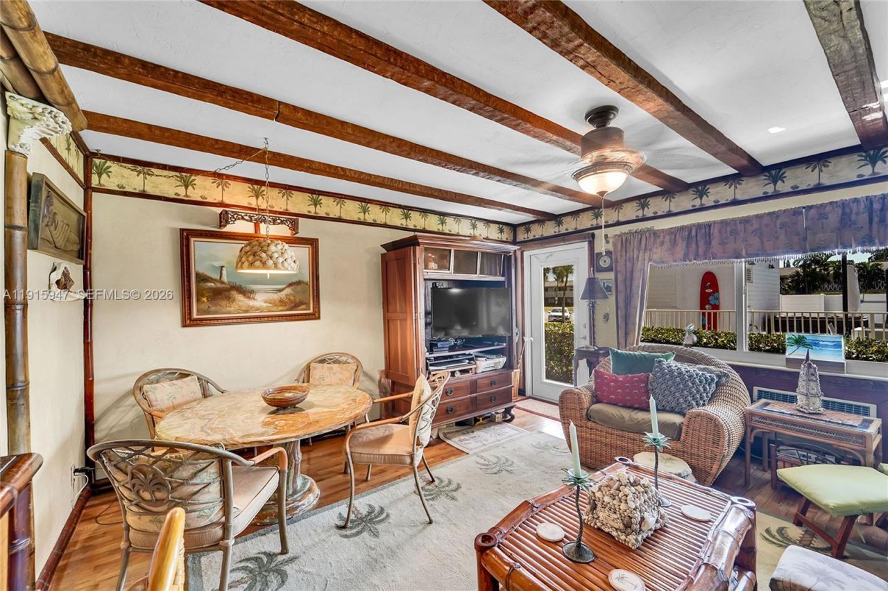 851 Atlantic Shores Blvd, Unit 121, Hallandale Beach, FL 33009 Photo