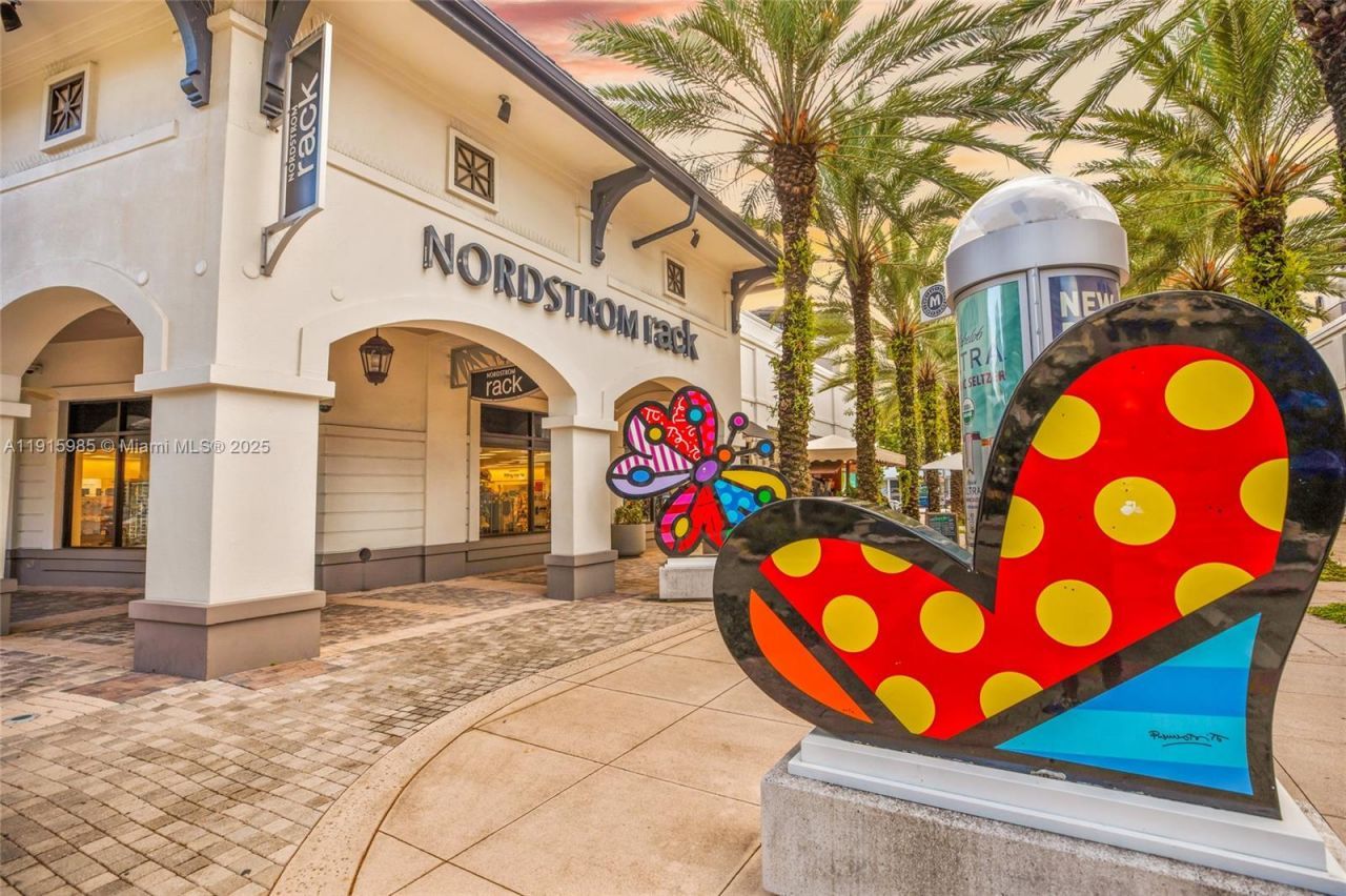 3250 NE 1st Ave, Unit 605, Miami, FL 33137 Photo