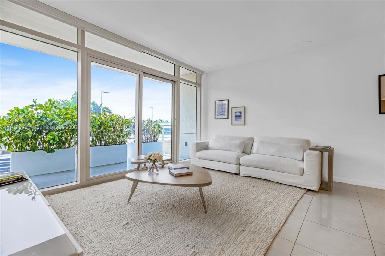 3250 NE 1st Ave, Unit 605, Miami, FL 33137 Photo