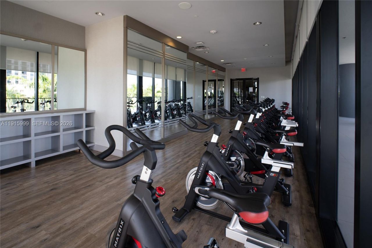 5300 Paseo Blvd, Unit 812, Doral, FL 33166 Photo