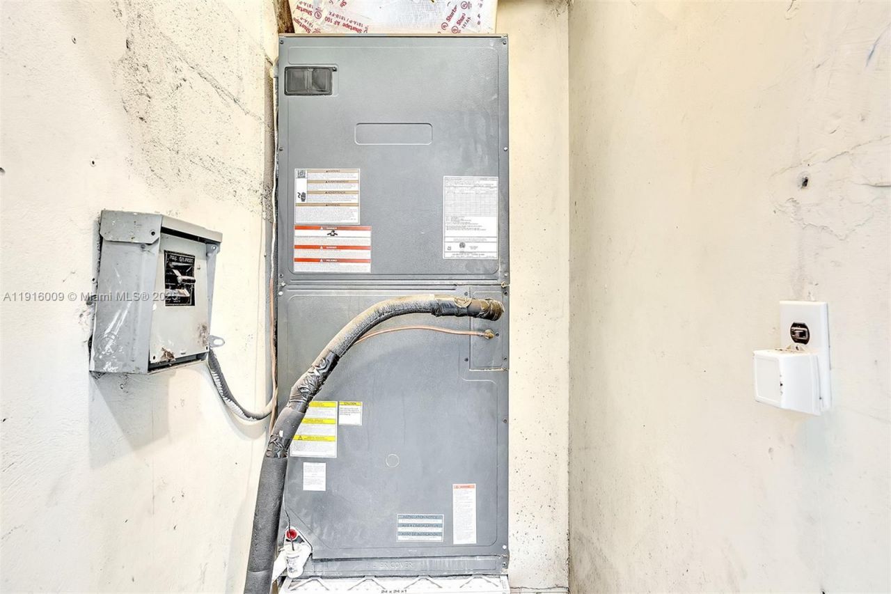 6244 Miramar Pw, Miramar, FL 33023 Photo