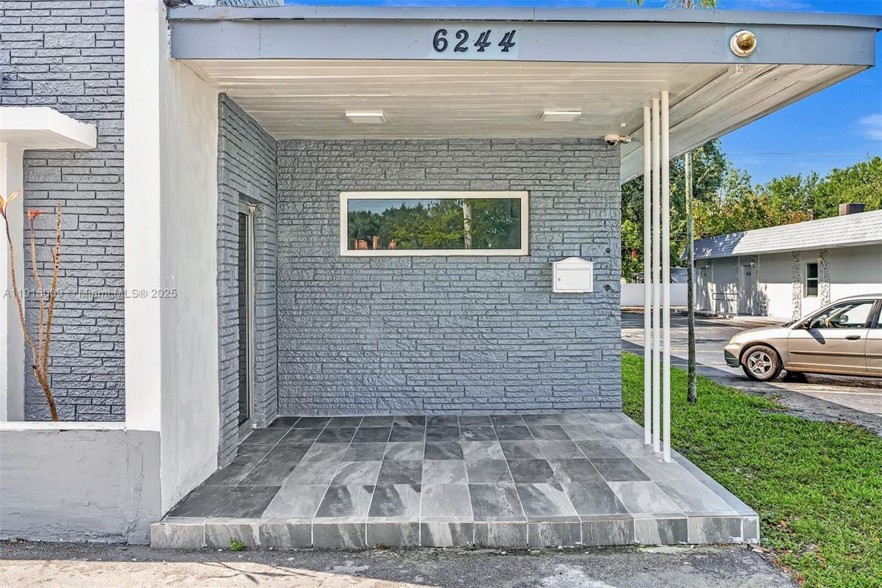 6244 Miramar Pw, Miramar, FL 33023 Photo