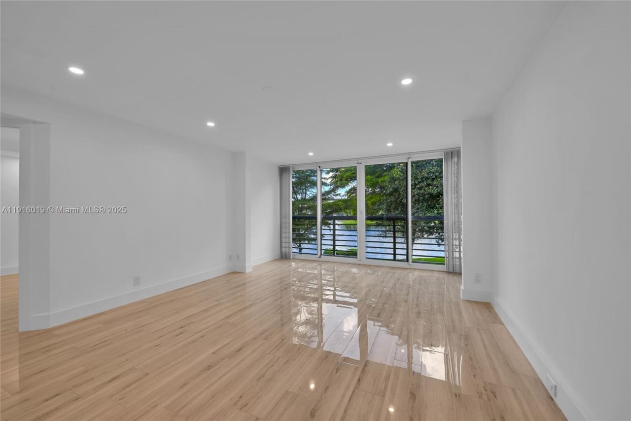 1703 Andros Isle, Unit G2, Coconut Creek, FL 33066 Photo