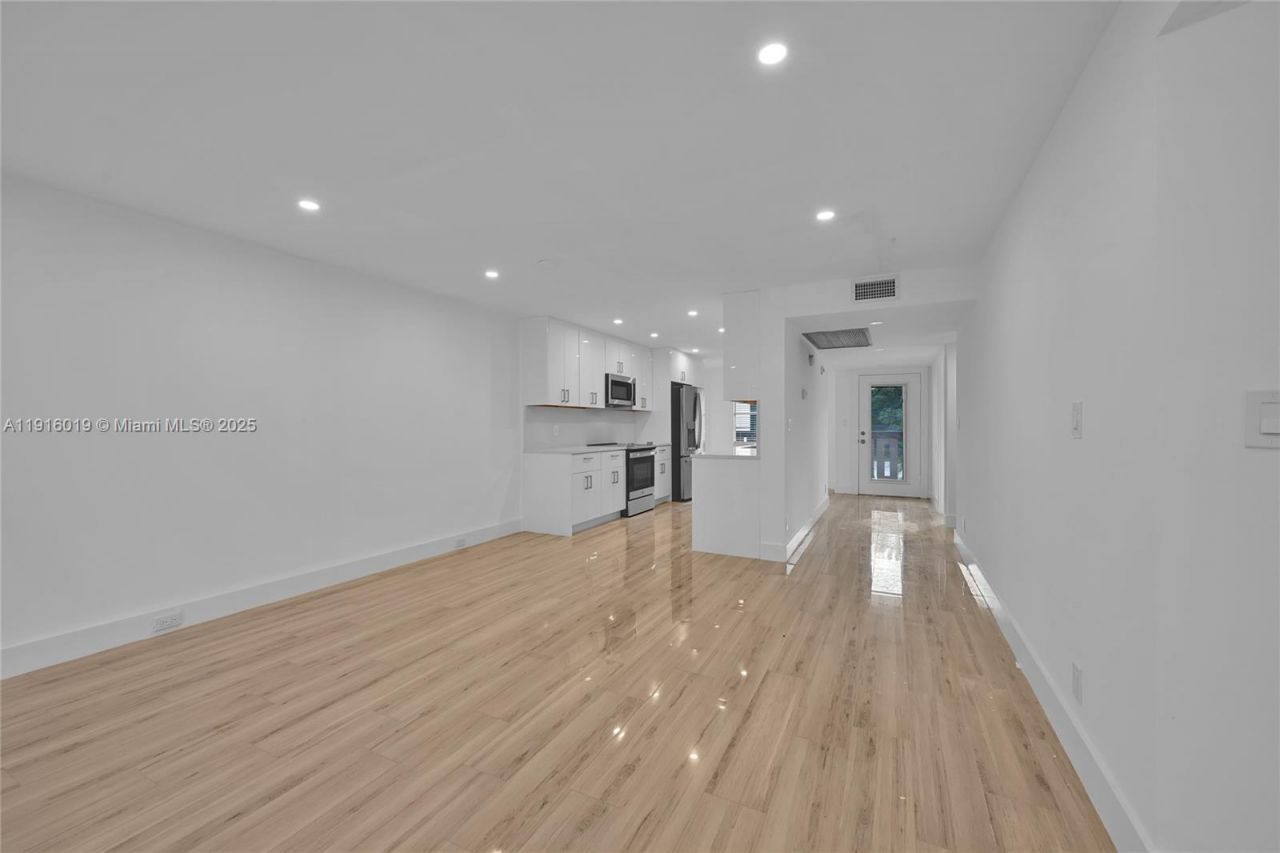 1703 Andros Isle, Unit G2, Coconut Creek, FL 33066 Photo