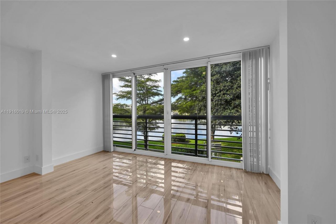 1703 Andros Isle, Unit G2, Coconut Creek, FL 33066 Photo