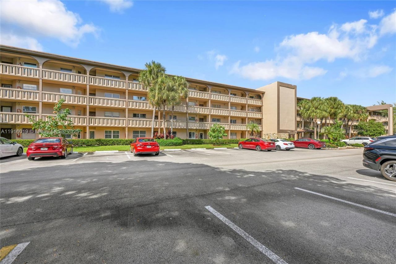 1703 Andros Isle, Unit G2, Coconut Creek, FL 33066 Photo