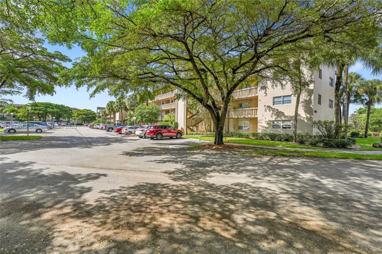 1703 Andros Isle, Unit G2, Coconut Creek, FL 33066 Photo