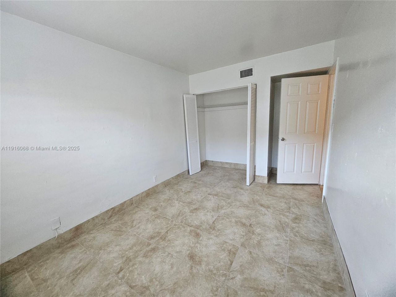 11570 NW 42nd St, Unit 11570, Coral Springs, FL 33065 Photo