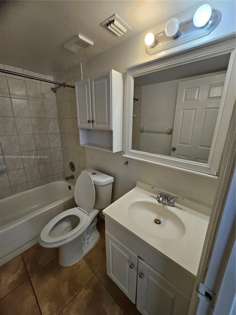 11570 NW 42nd St, Unit 11570, Coral Springs, FL 33065 Photo