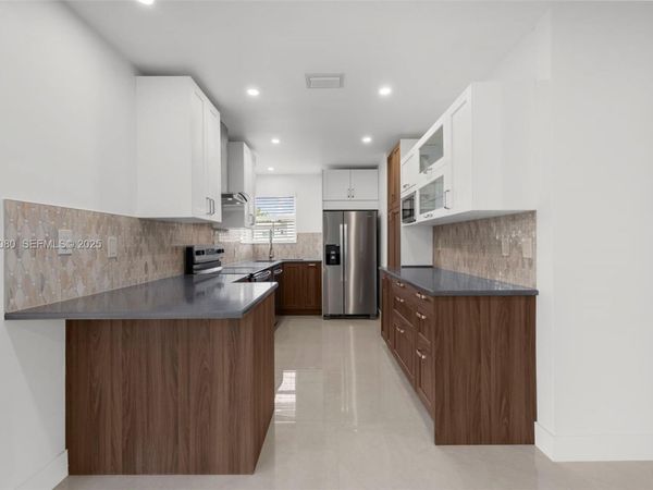 3150 SW 39th Ave, West Park, FL 33023