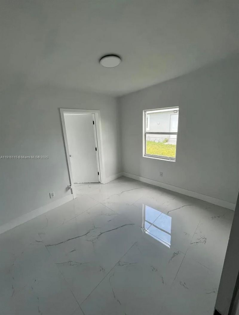 2726 NW 4th Ct, Pompano Beach, FL 33069 Photo