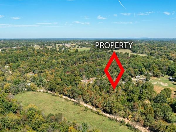 1315 N Scott Hollow Road , Springdale, AR 72764
