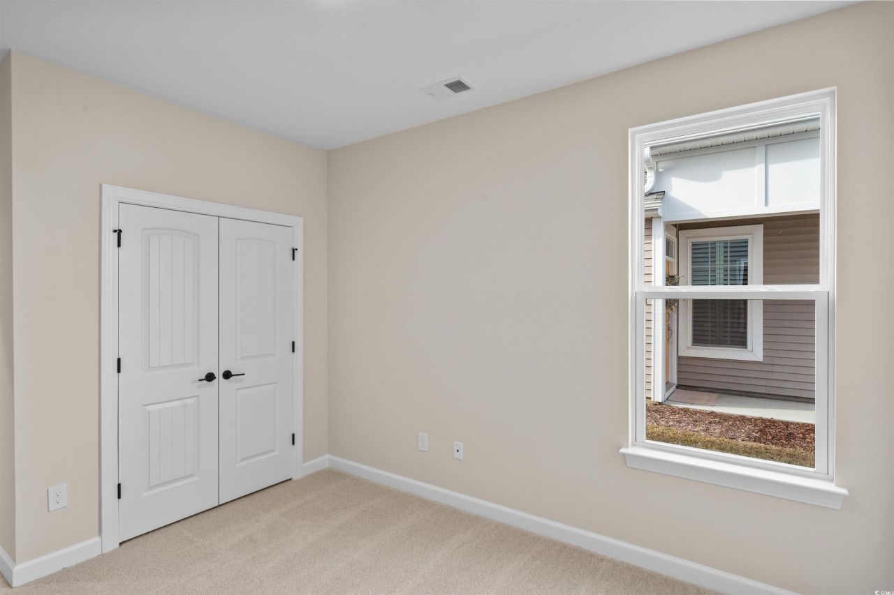 1240 Saxon Ct. Photo 14