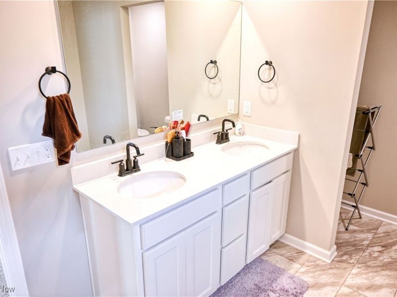 23409 Kims Trail, Columbia Station, OH 44028 Photo 22