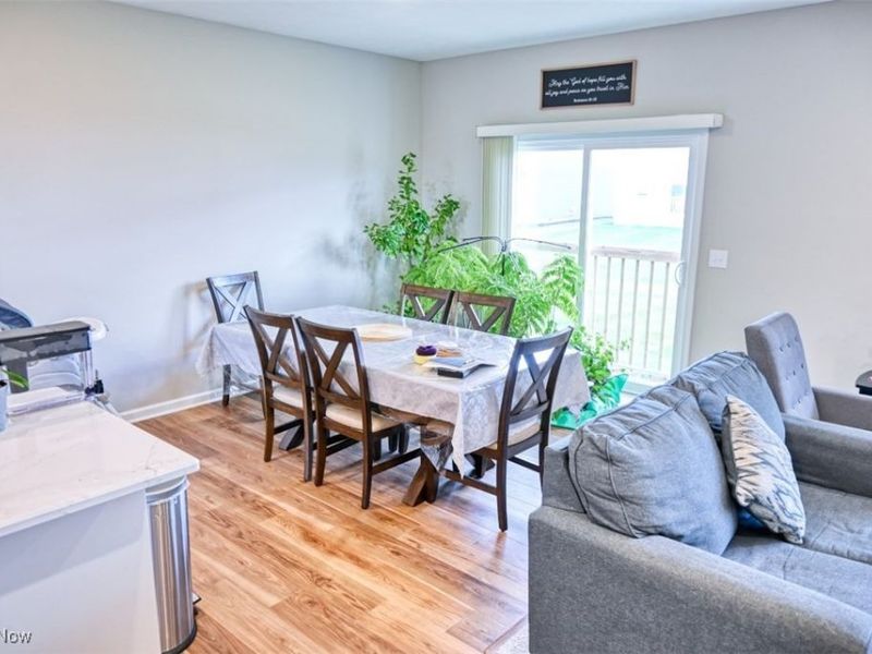 23409 Kims Trail, Columbia Station, OH 44028 Photo 4