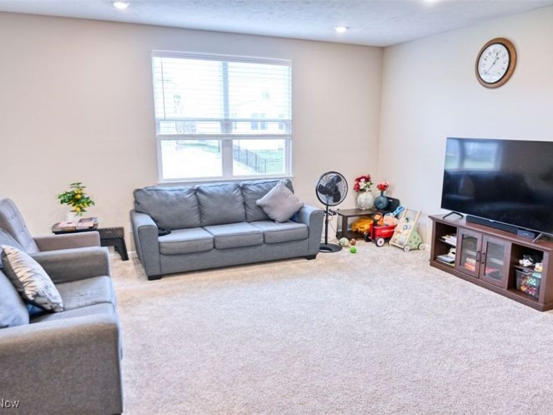 23409 Kims Trail, Columbia Station, OH 44028 Photo 7