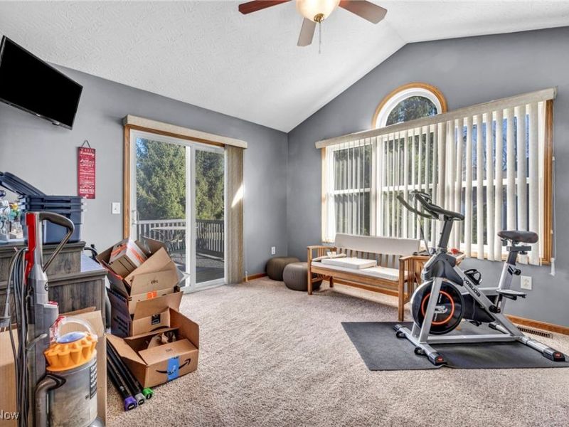 1393 Waters Edge Drive, Akron, OH 44313 Photo 21