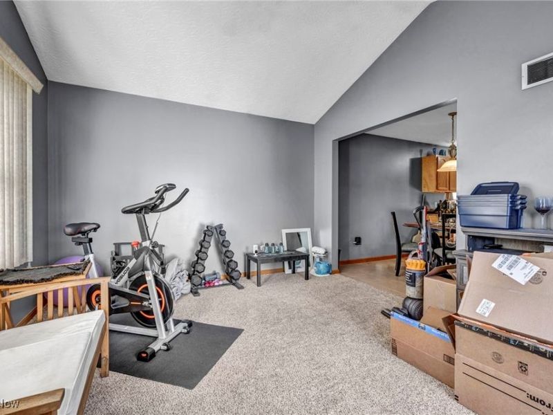 1393 Waters Edge Drive, Akron, OH 44313 Photo 22