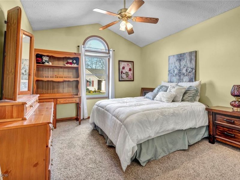 1393 Waters Edge Drive, Akron, OH 44313 Photo 24