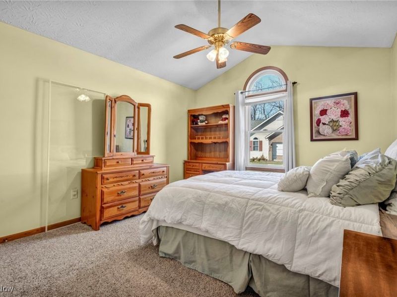 1393 Waters Edge Drive, Akron, OH 44313 Photo 26