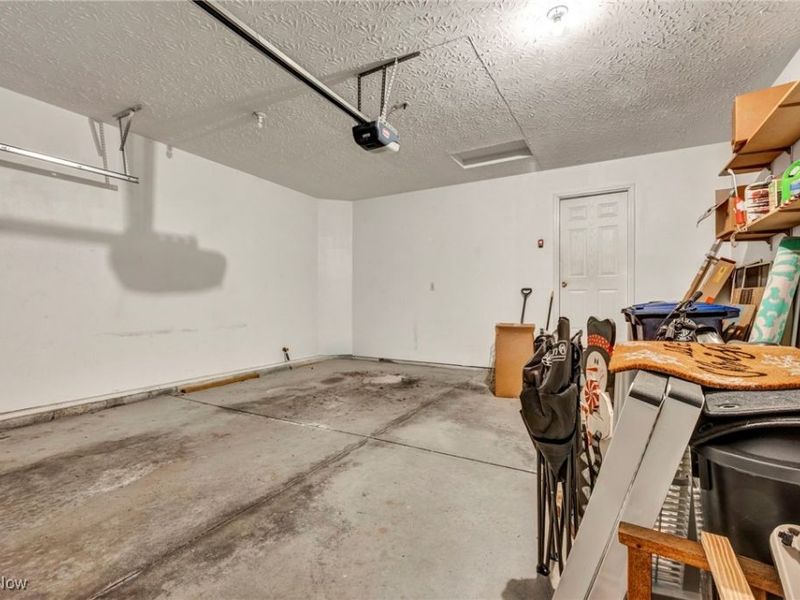 1393 Waters Edge Drive, Akron, OH 44313 Photo 43