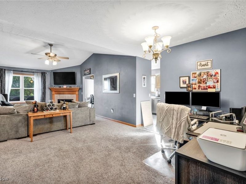 1393 Waters Edge Drive, Akron, OH 44313 Photo 5