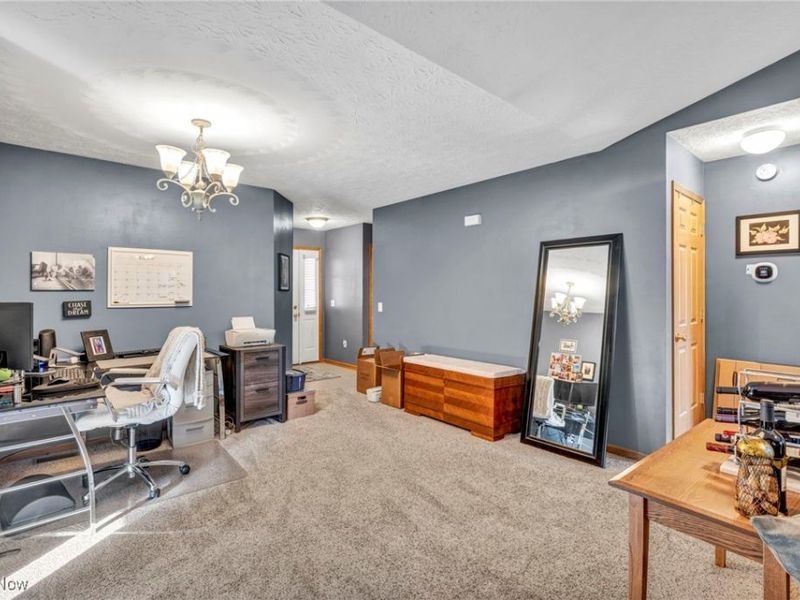 1393 Waters Edge Drive, Akron, OH 44313 Photo 7