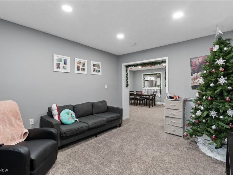 4131 E 74th Street, Cleveland, OH 44105 Photo 5