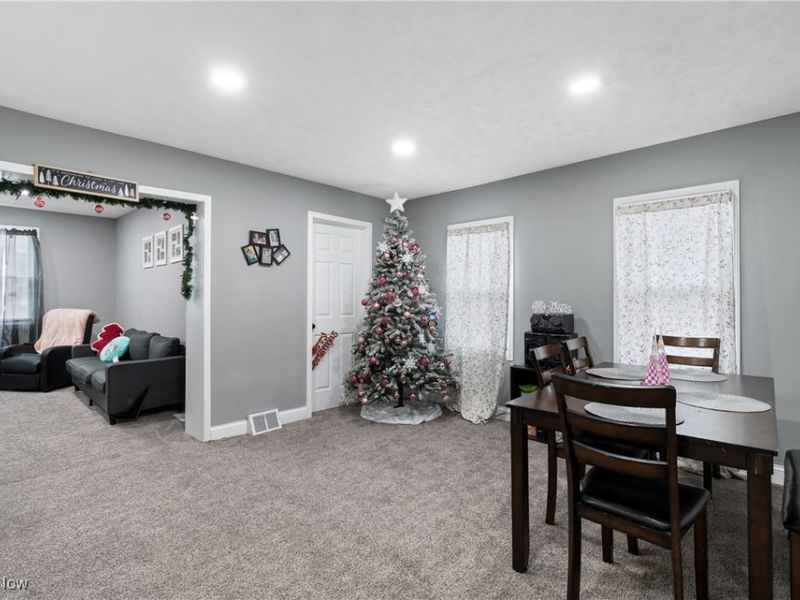 4131 E 74th Street, Cleveland, OH 44105 Photo 8