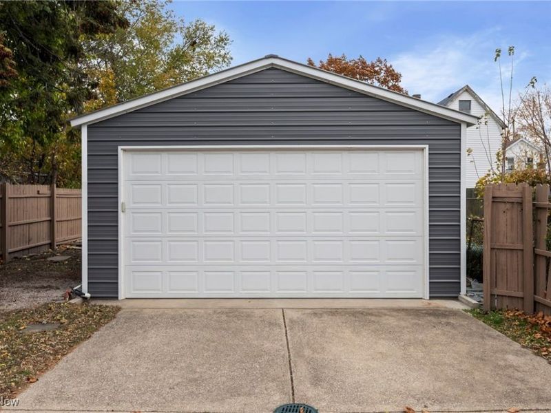 1607 E 34th Street, Cleveland, OH 44114 Photo 43