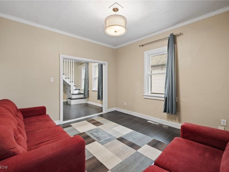 1607 E 34th Street, Cleveland, OH 44114 Photo 9