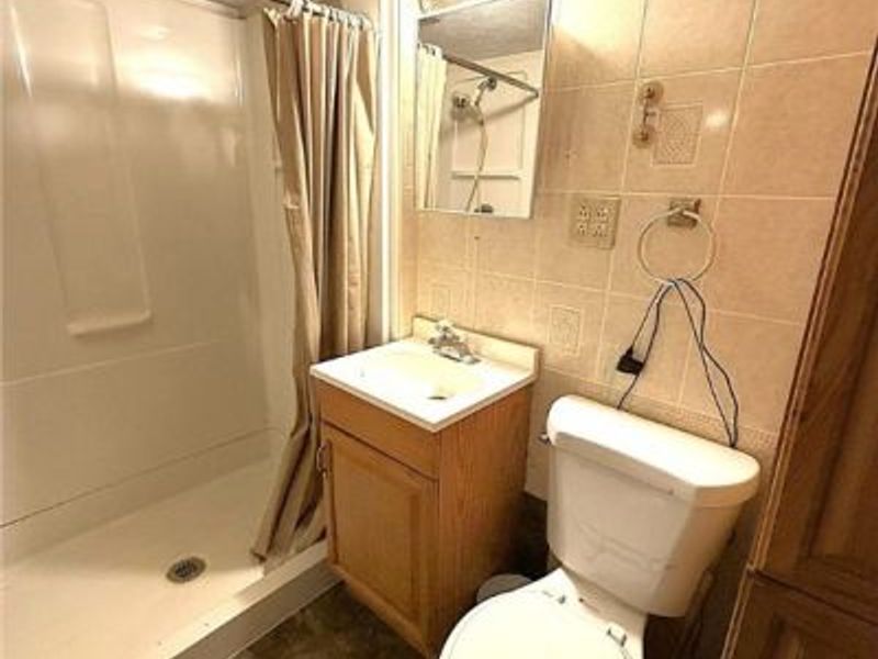 737 Dunny Avenue, Sheffield Lake, OH 44054 Photo 24