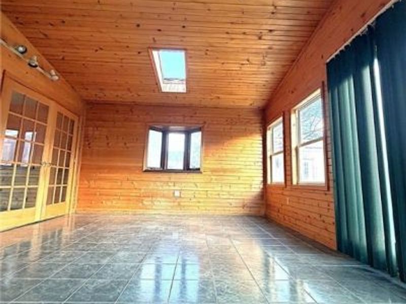 737 Dunny Avenue, Sheffield Lake, OH 44054 Photo 27