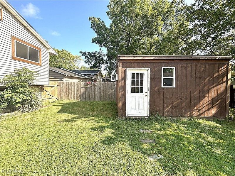 737 Dunny Avenue, Sheffield Lake, OH 44054 Photo 37