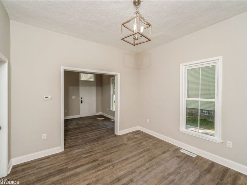 190 Columbus Street, Chagrin Falls, OH 44022 Photo 5