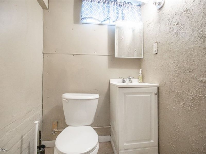 25151 Zeman Avenue, Euclid, OH 44132 Photo 23