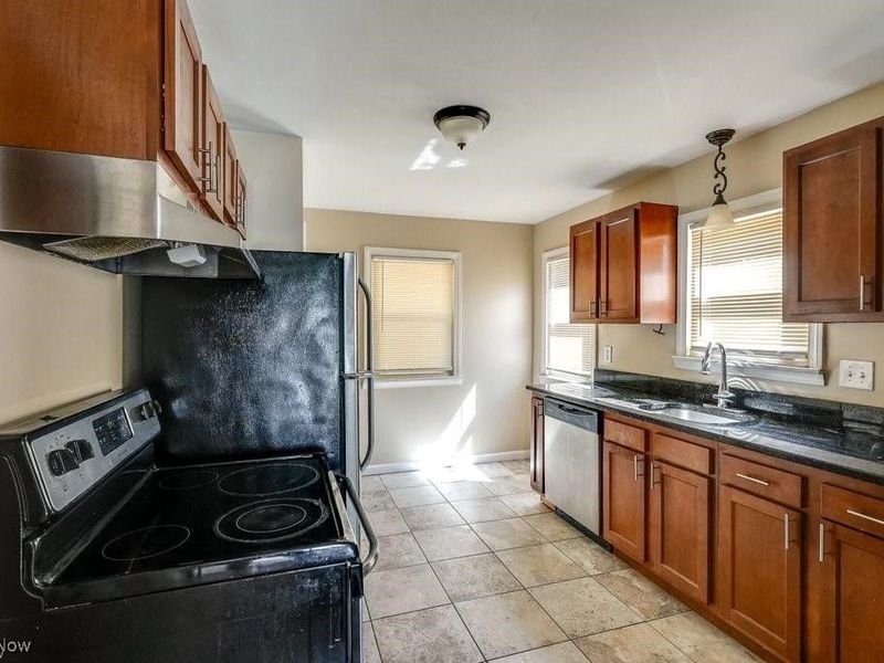 145 Richmond Road, Richmond Heights, OH 44143 Photo 6