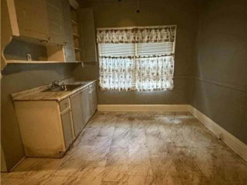 12524 Union Avenue, Cleveland, OH 44105 Photo 7