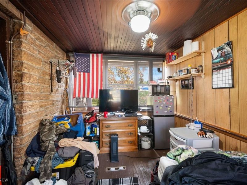 920 Broadway Avenue, Bedford, OH 44146 Photo 15