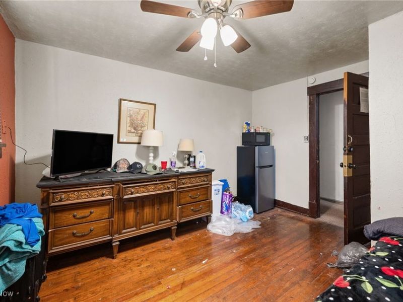 920 Broadway Avenue, Bedford, OH 44146 Photo 18