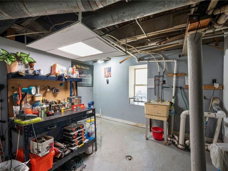 920 Broadway Avenue, Bedford, OH 44146 Photo 21