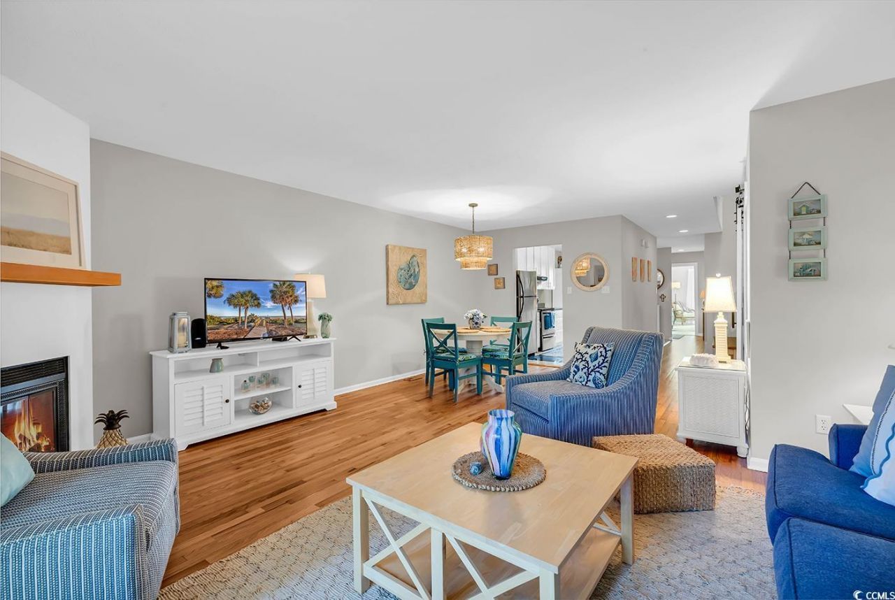 4000 Fairway Lakes Dr. Photo 19