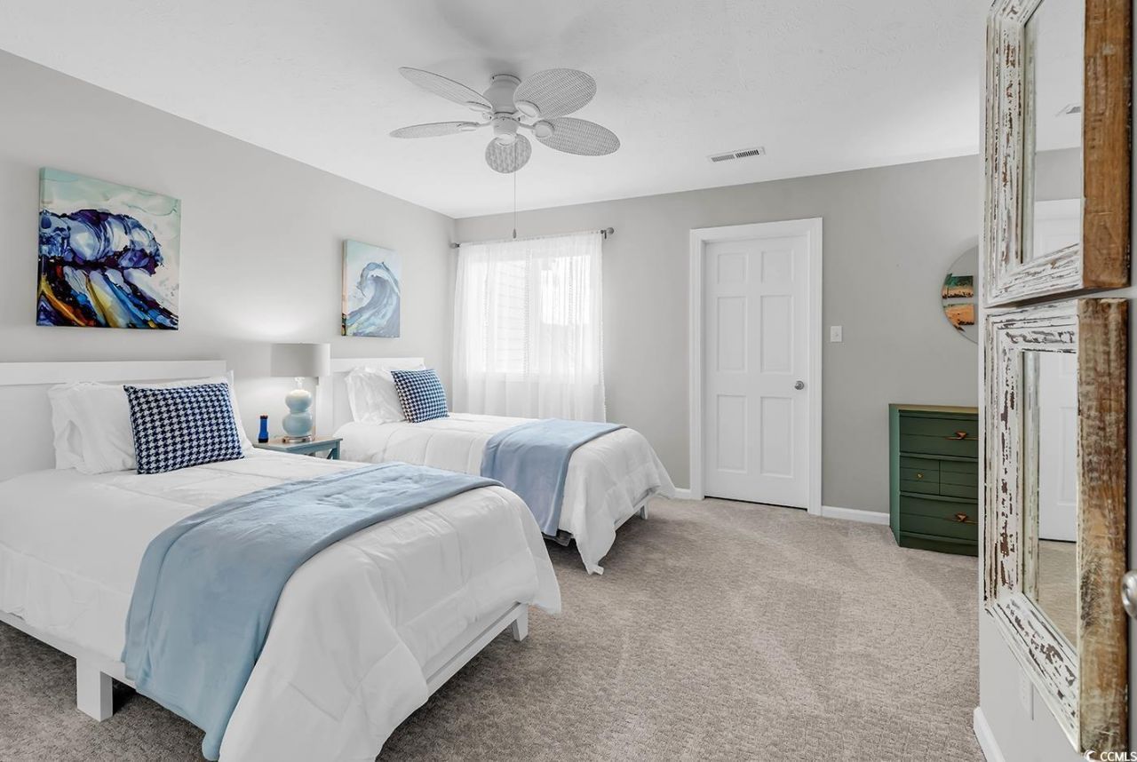 4000 Fairway Lakes Dr. Photo 24