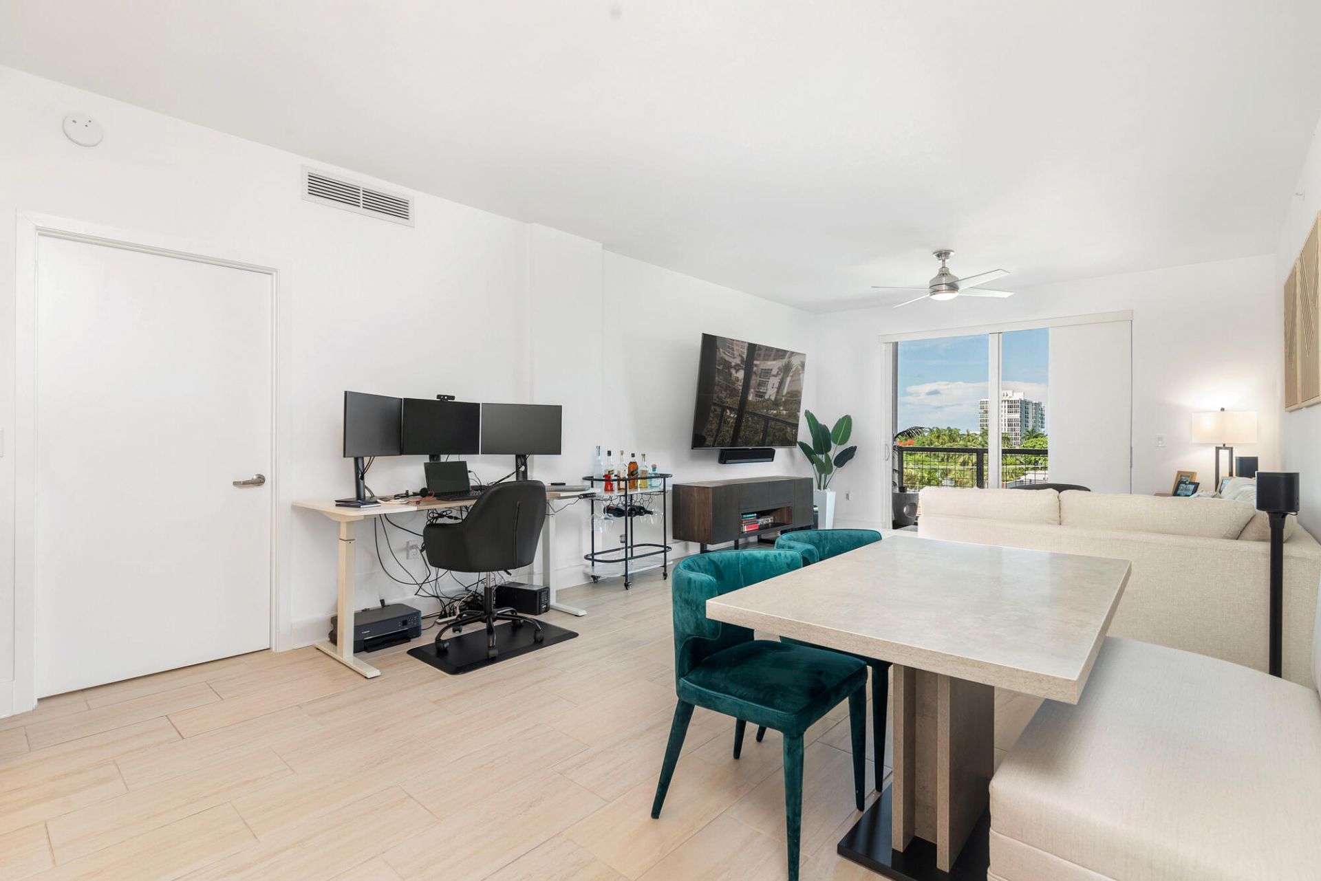 236 SE 5th Avenue, Unit 301, Delray Beach, FL 33483 Photo