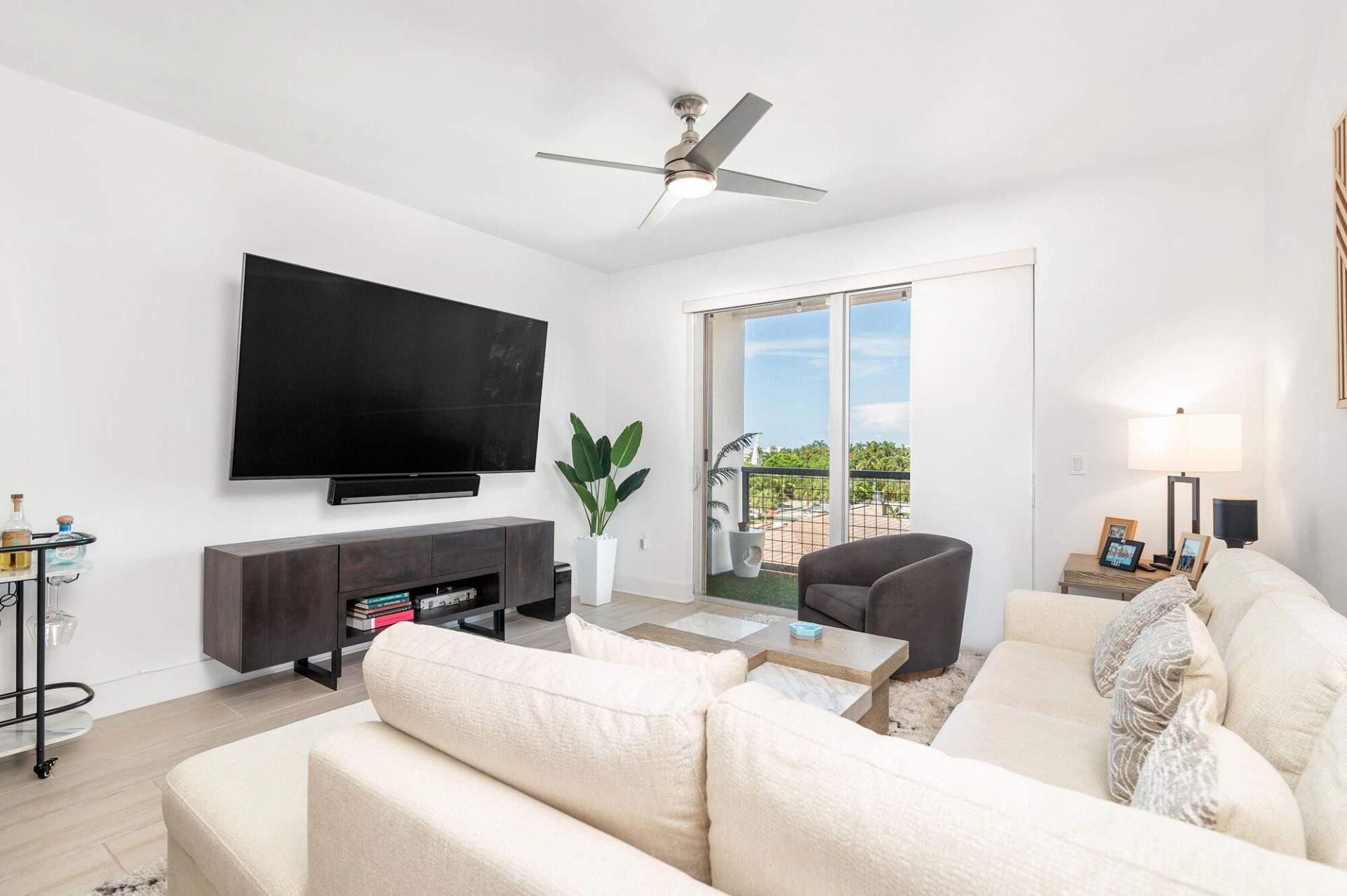 236 SE 5th Avenue, Unit 301, Delray Beach, FL 33483 Photo