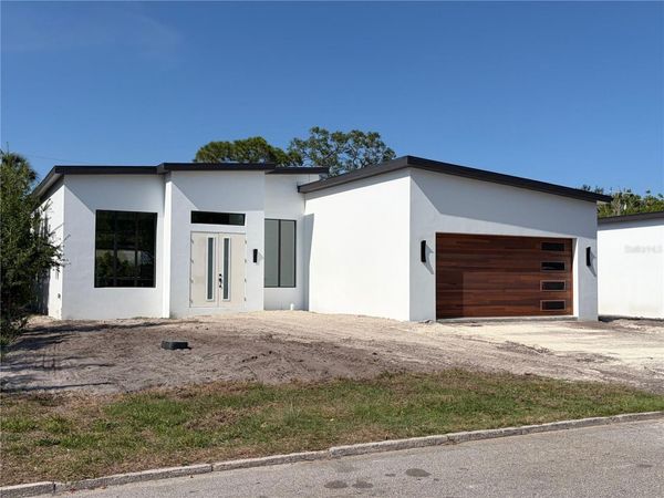 2069 HIBISCUS STREET, SARASOTA, FL 34239